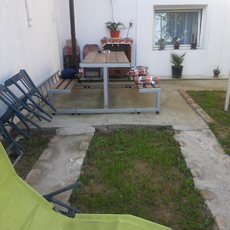 ホテル House クラヨーヴァ エクステリア 写真